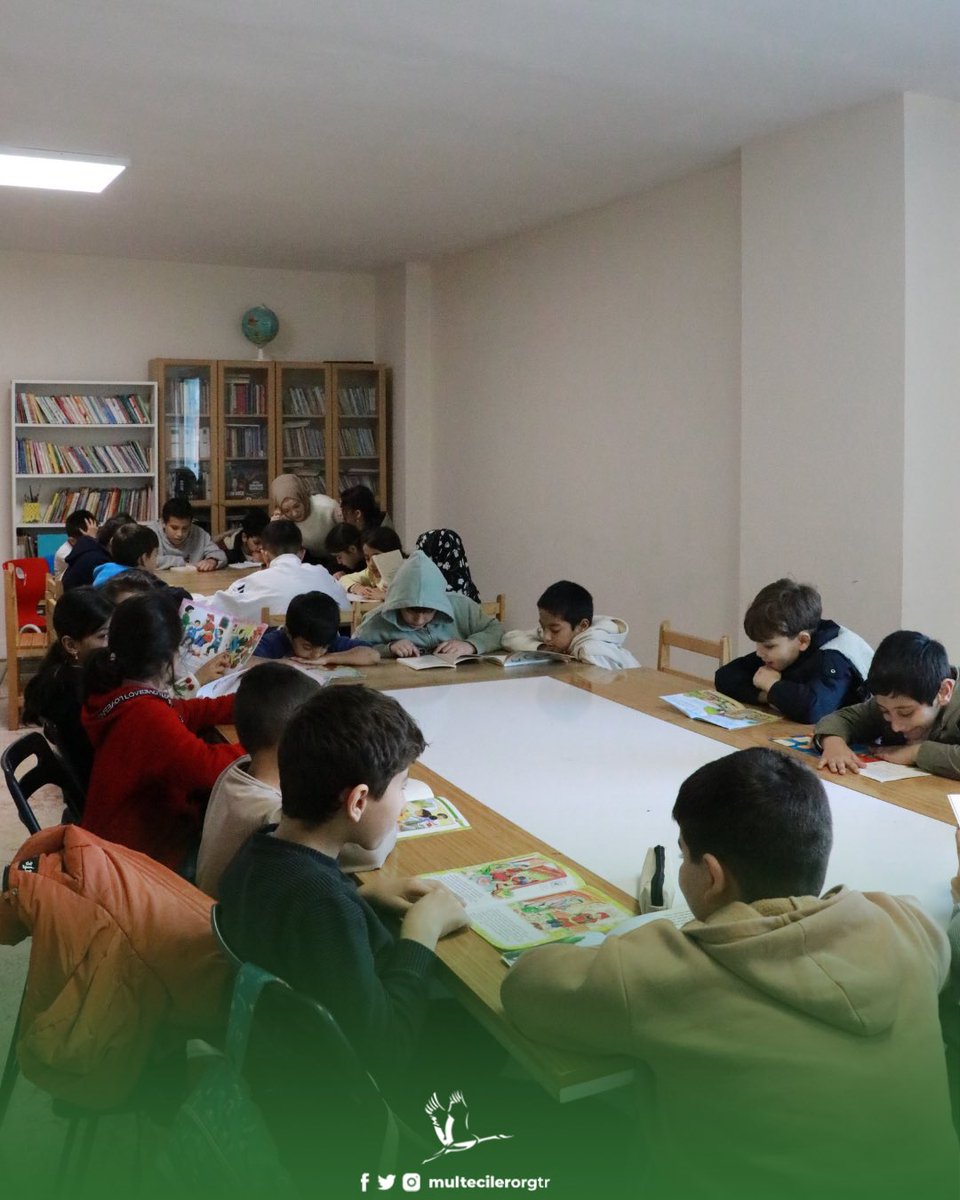 Refugees Association tweet media