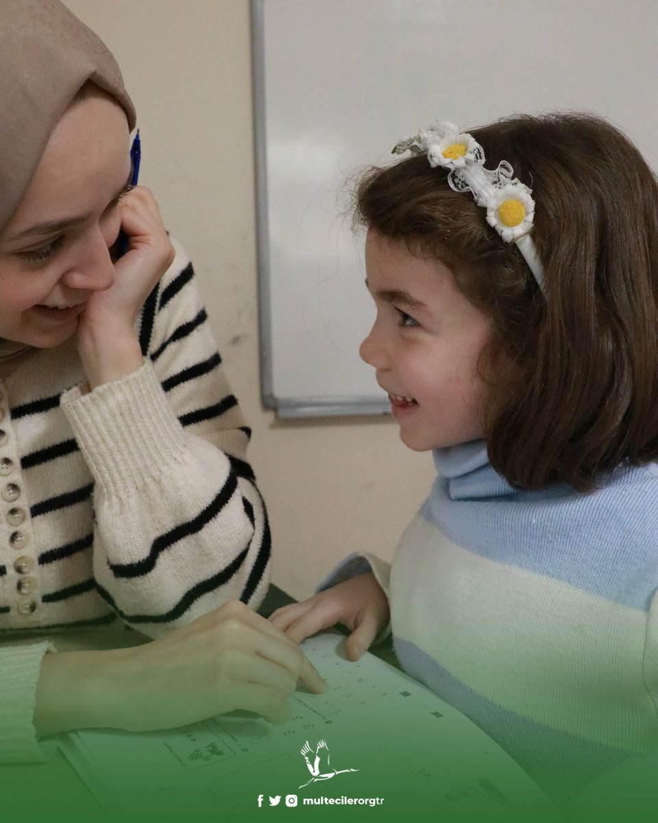 Refugees Association tweet media