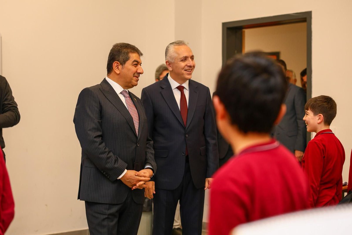 📍15 Temmuz Mahallesi

Geleceğimizin mimarı öğretmenlerimizi ve öğrencilerimizi görmek üzere okullarımızı ziyaret ettik.