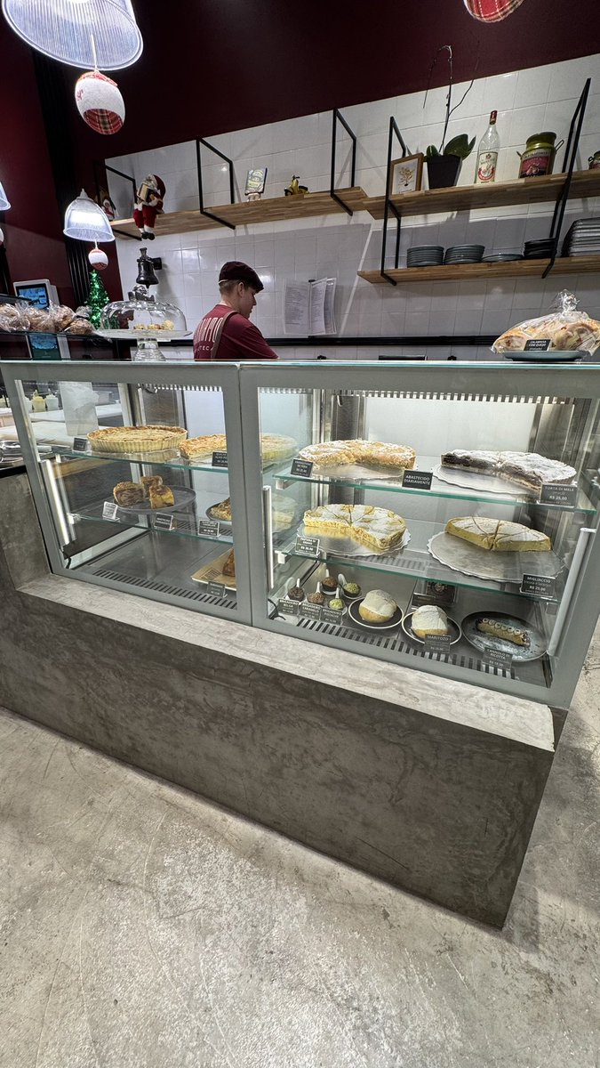 ブラジル旅　腹壊すか日記　12食目🇧🇷

・サンドウィッチ、ブリガデーロ、フレンチトースト？
・89レアル/2,619円
📍 Forniamo Paninoteca, São Paulo