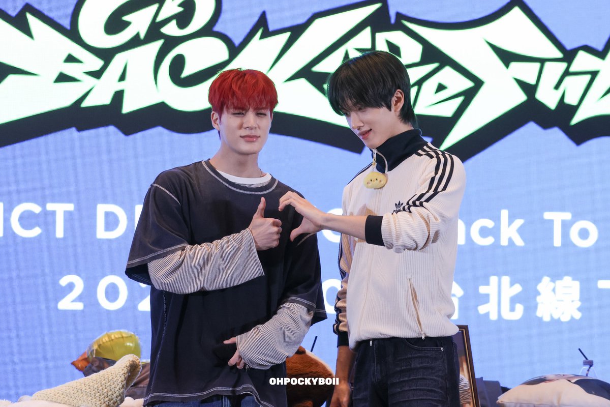 OHPOCKYBOII's tweet photo. 251205 fanme팬싸 tpe

👍🏻🫶🏻

#제노 #JENO #지성 #JISUNG
#엔시티드림 #NCTDREAM https://t.co/P6LYyrZfWg