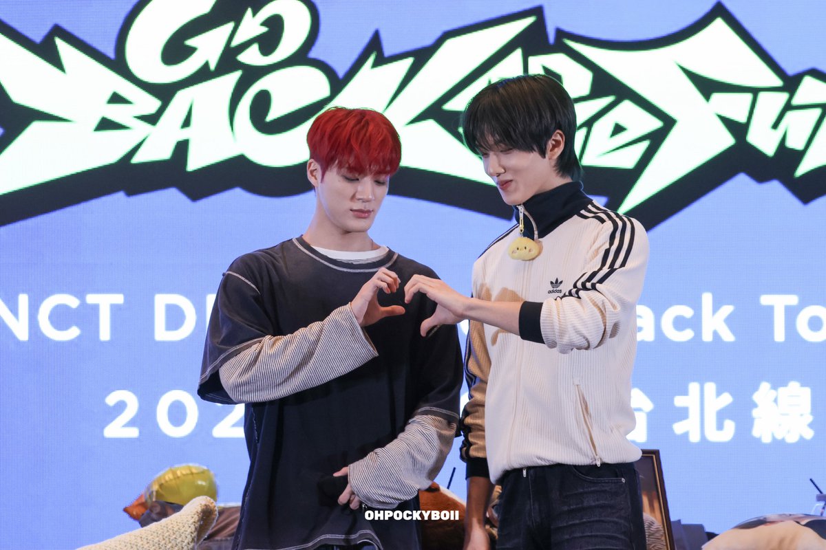 OHPOCKYBOII's tweet photo. 251205 fanme팬싸 tpe

👍🏻🫶🏻

#제노 #JENO #지성 #JISUNG
#엔시티드림 #NCTDREAM https://t.co/P6LYyrZfWg