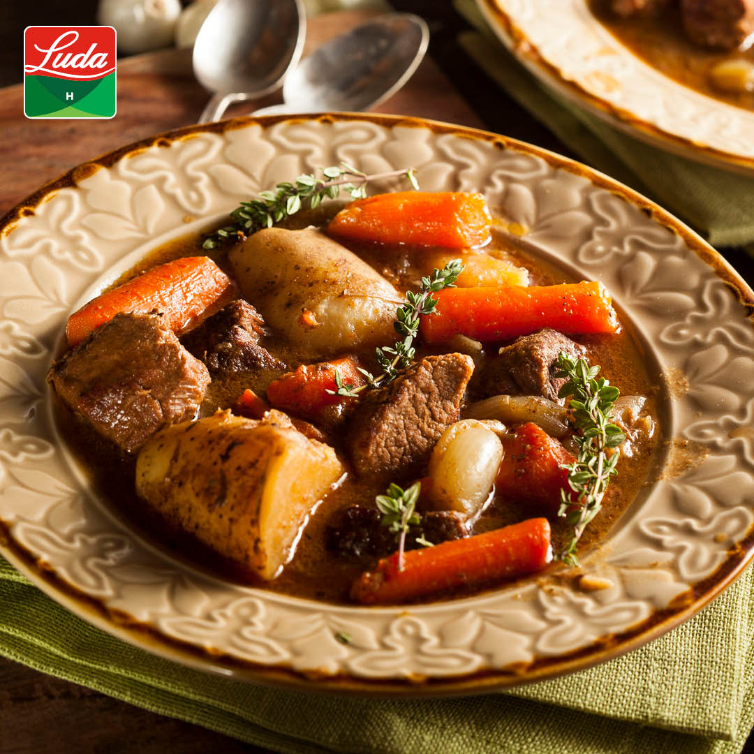 LUDAfoods's tweet photo. 🥶Cold days call for true comfort. Serve up a rich, soothing stew with our LUDA H Gluten-Free, Low-Sodium Brown Gravy Mix, perfect for high-volume kitchens. 🍽️
-
#bulkcooking #highvolumecooking #quickprep #easyprep #glutenfree #canadian #canada #madeincanada #stew #hospitality https://t.co/WnZzS33j25