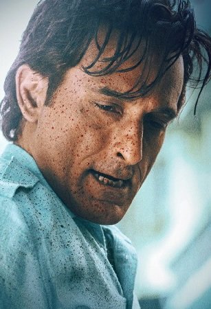 #Dhurandhar is what it is for this Man! <a href="/AkshayeKhanna/">Akshaye Khanna</a> hits it out of the park with his swagger and restrain. Loved him always but love him more now! 

#AkshayeKhanna 
#DhurandharKaDhamaka