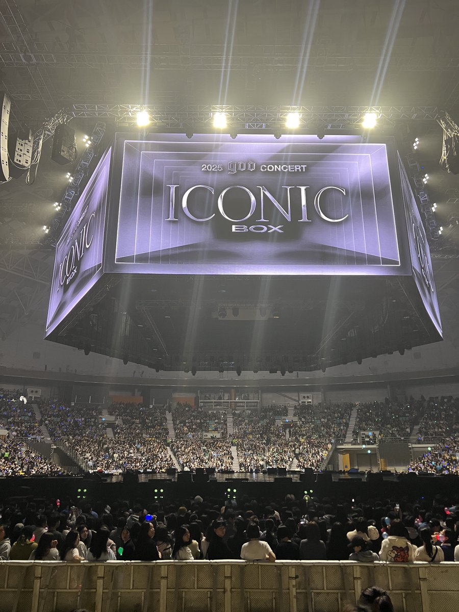 memory_Laf's tweet photo. 251205 god ICONIC BOX https://t.co/JWdGWcs0xA
