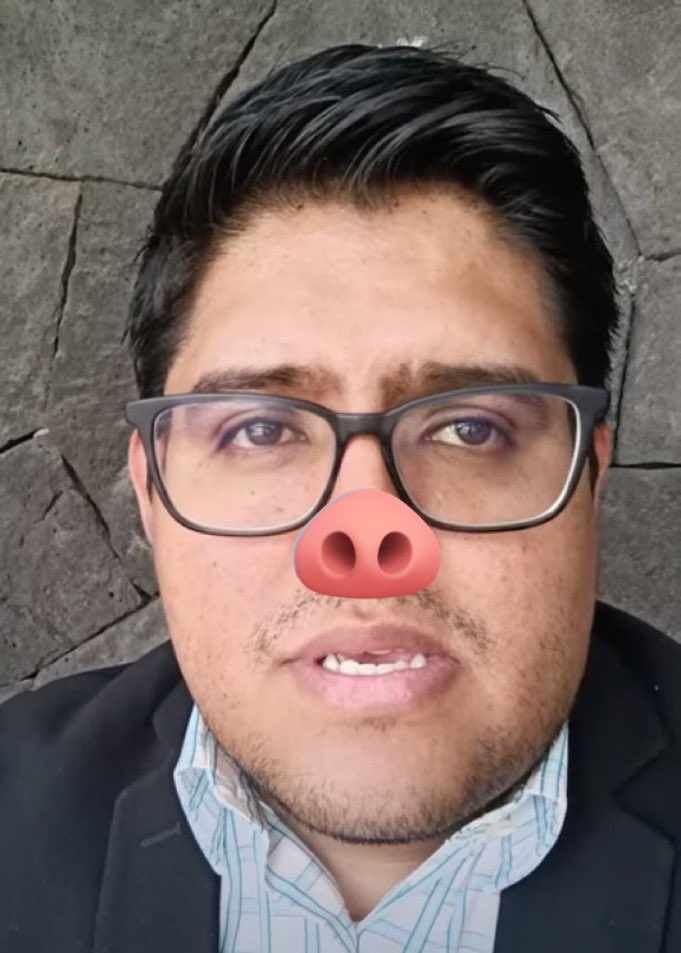 SaulCastroCe's tweet photo. @WorkingKlassHer Oink oink 🐖 https://t.co/3pkF8irjWQ