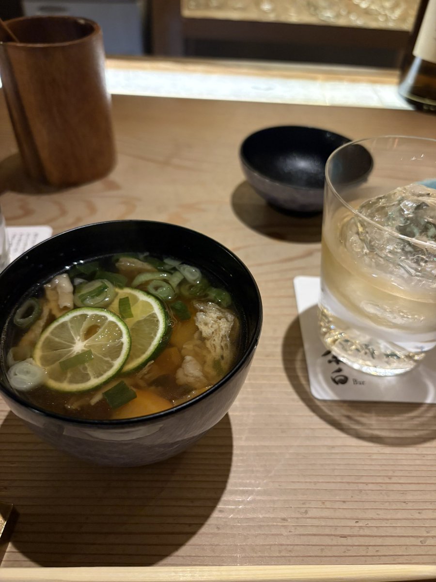 Junna__909's tweet photo. 管楽器飲みが終わりまして、1人でふらりと飲みにきました。明日明後日本番です。あとそれだけしかないんだ。 https://t.co/z0Ee3DPS8P
