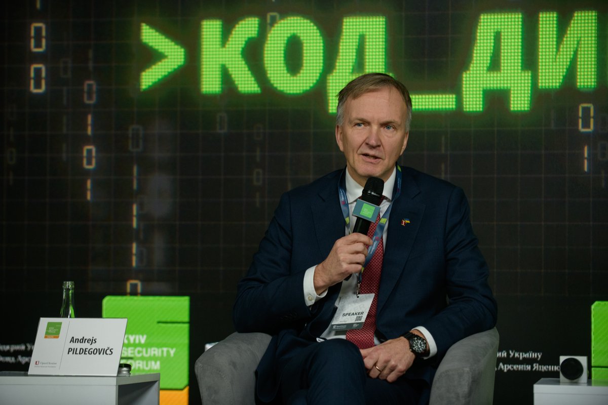 ksfopenukraine's tweet photo. ”Equal partnership is key to success,” said Ambassador Extraordinary and Plenipotentiary of the Republic of Latvia to Ukraine.
@APildegovics #GENW #YKSF #YKSF2025 #KSF #KSF2025 #OpenUkraine https://t.co/A9cMz5XQDq