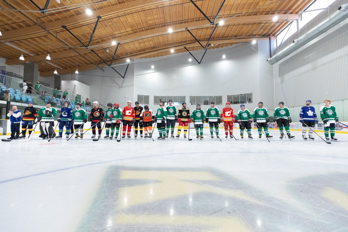 canucksautism's tweet photo. ποΈ Every premier tournament needs a premier venue! Thank you #CANProAm Gold Sponsors #SportSurrey for hosting us at North Surrey Sport & Ice Complex each of the past four years. @CityOfSurrey
https://t.co/7WyQBvjfNS | https://t.co/kK1ENUBSfh https://t.co/dE7ghCpsqU