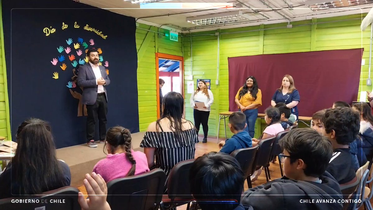 ¡Mejoramos la seguridad y el bienestar de la Escuela Raluncoyán de Temuco! Entregamos mejoras eléctricas gracias al programa #EscuelasRurales del Ministerio de Energía. ¡Un paso más hacia una educación más segura y sostenible!