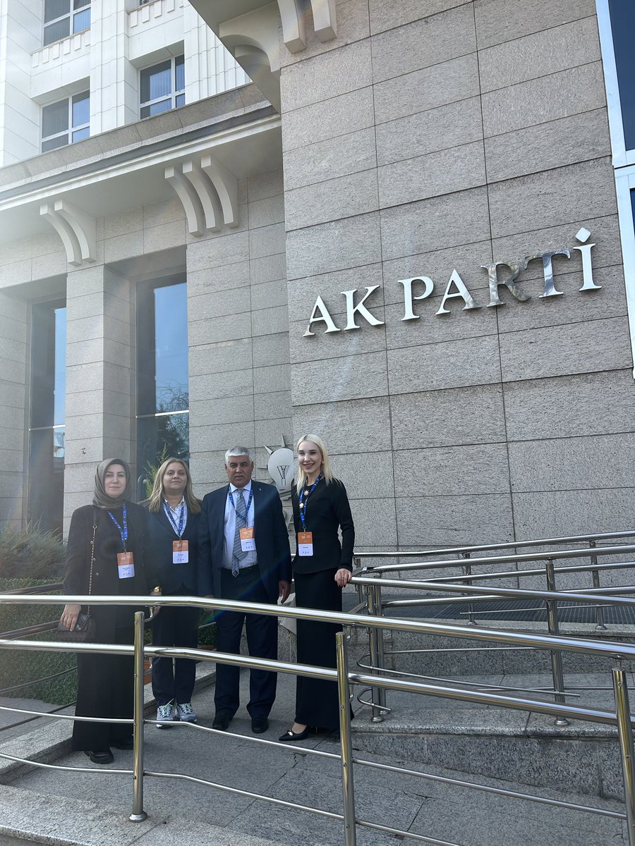 Genel Başkan Yardımcımız <a href="/drbetulsayan/">Dr.Betül Sayan Kaya 🇹🇷</a>’ın riyasetinde, Cumhurbaşkanımız Sayın Recep Tayyip Erdoğan’ın teşrifleriyle gerçekleşen Engelsiz Türkiye Yüzyılı Buluşmasına; İl Kadın Kolları Sosyal Politikalar Birim Başkanlığı olarak katılım sağladık.

#engelsiztürkiyeyüzyılı