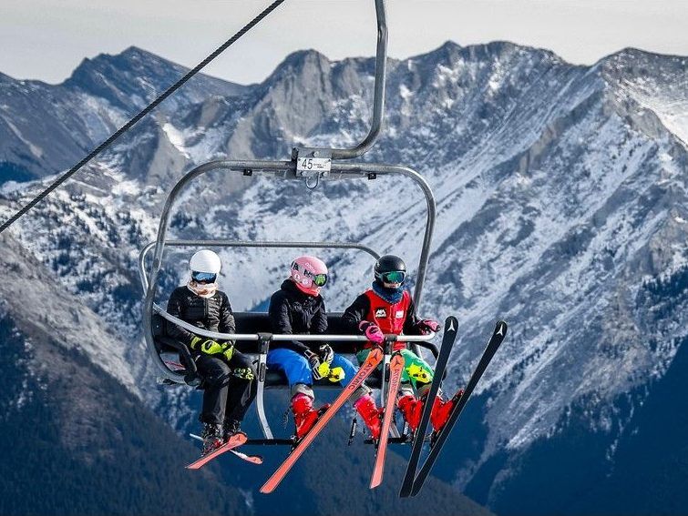Mountain mayhem: Alberta and B.C. ski resorts hope 'insane conditions' continue all year o.canada.com/travel/ski-sno…