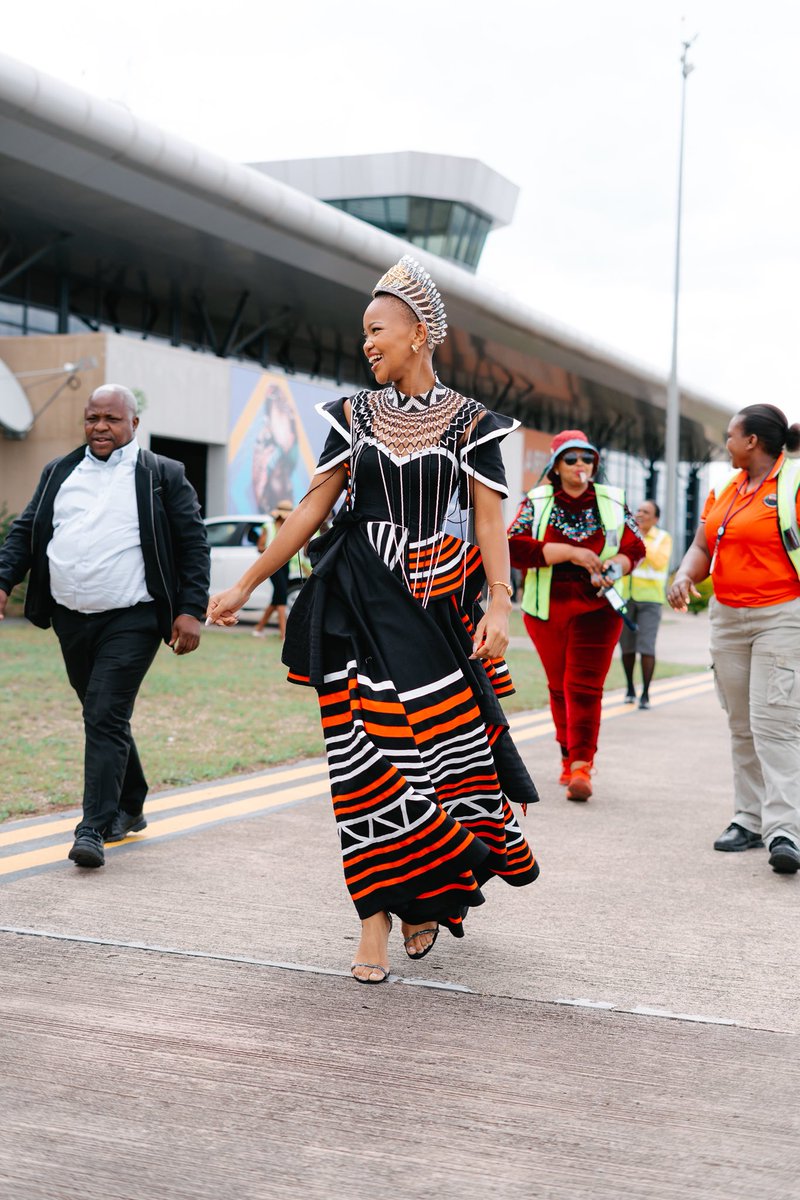 Miss South Africa tweet media