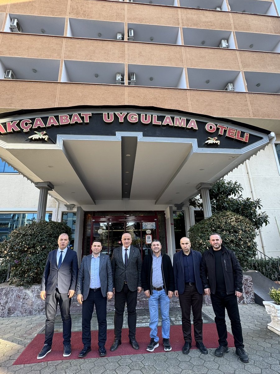 İl istihdam ve mesleki eğitim yürütme kurulu üyeleri olarak bu ayki toplantımızı Akçaabat Atatürk Turizm Mesleki ve Teknik Anadolu Lisesinde gerçekleştirdik.

Misafirperverlikleri için okul müdürümüz Volkan Balcı hocamıza, kurulumuza gösterdiği ilgi ve destek için teşekkür ederim