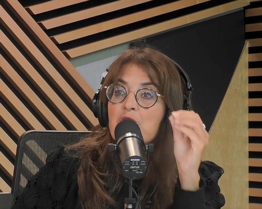 📻 Écoutez <a href="/vhivon/">Véronique Hivon</a> à <a href="/Toutunmatin/">Tout un matin</a> !

▪️Les nouvelles sur la #sélection dans les écoles publiques et sur les problèmes de santé mentale des jeunes sont inquiétantes.

▪️La réponse de <a href="/slebel19/">Sonia LeBel</a> à <a href="/GNadeauDubois/">Gabriel Nadeau-Dubois</a> montre une évolution importante à la CAQ.

ici.radio-canada.ca/ohdio/premiere…