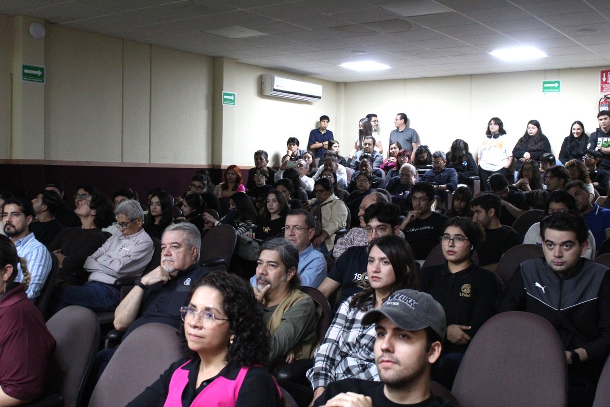 implanculiacan's tweet photo. Presentación del “Programa Parcial de Desarrollo Urbano de la Zona Centro de Culiacán” y las modificaciones al “Programa de Desarrollo Urbano de Culiacán" en proceso de consulta pública. 📑📊

https://t.co/qyIgs36tgE https://t.co/GhcP6hTacK