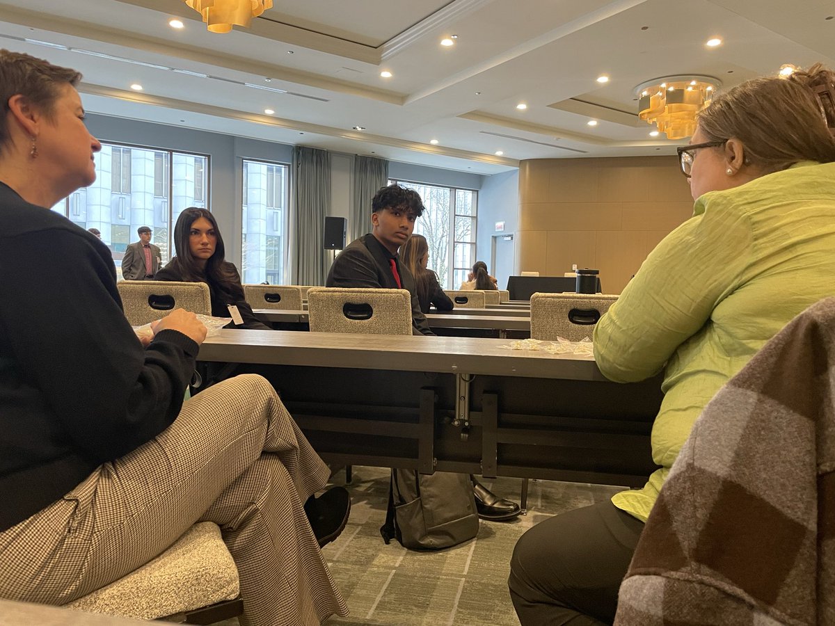 Revere Model UN delegates getting a chance to speak with reps from the Canadian Consul in Chicago about current foreign affairs and career opportunities.