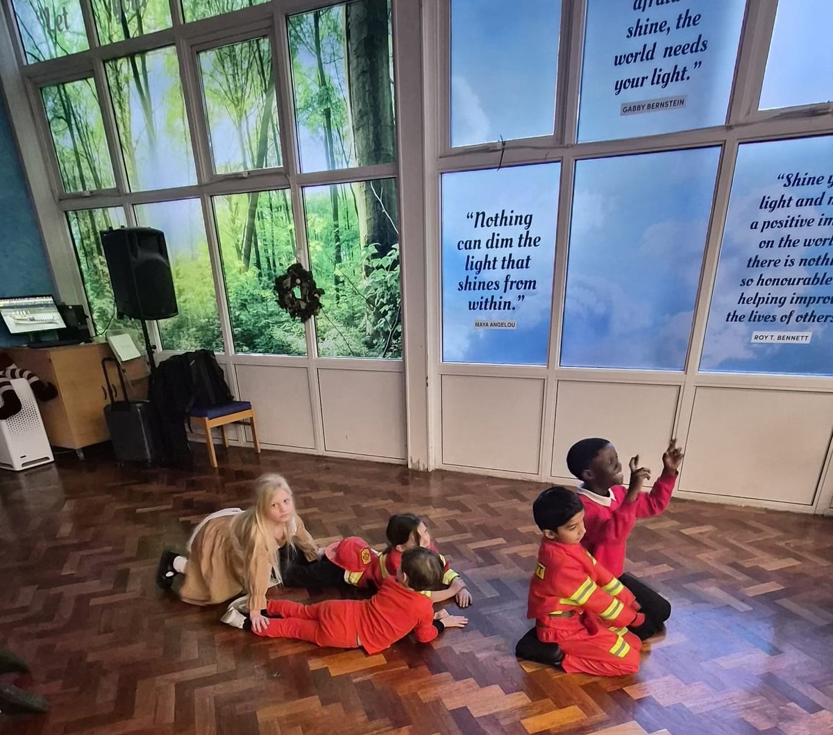 Year 2’s Great Fire of London exit point finished off a jam-packed week full of fun! A big thank you to Jackson from AS Creatives for a thoroughly enjoyable workshop! 👏 🔥 #firefire #historyheroes #weareleechapel