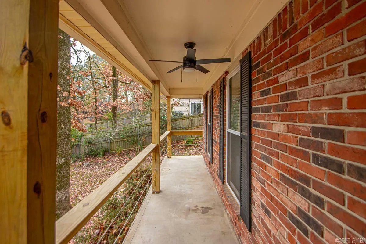 jeanrhurst's tweet photo. 8714 Boulder Lane, Little Rock, AR, 72227
4 bed | 3 bath 2166 Sq. Ft.
Active | 290000
https://t.co/hhjn3NOqu2
Welcome to this inviting split-level home on Boulder Lane offering 4 bedrooms, 2.5 baths, and 2,166 sq ft of comfortable living space. All bedrooms are located... https://t.co/bF5QGCP0j2