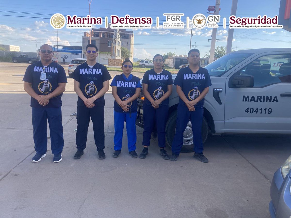 SSPCMexico's tweet photo. La #SSPC, @SSalud_mx y @SEMAR_mx aplican esquema básico de vacunación a personas privadas de la libertad en 14 #CEFERESOS. https://t.co/sHUnO21jFd https://t.co/884i2BsAup