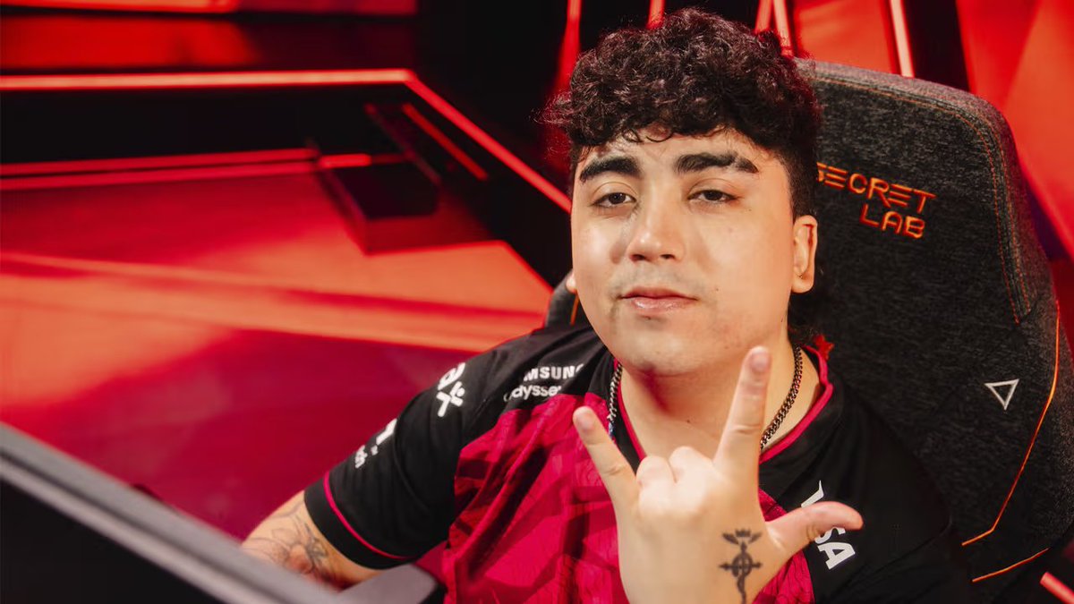 VCT DESATUALIZADO tweet media