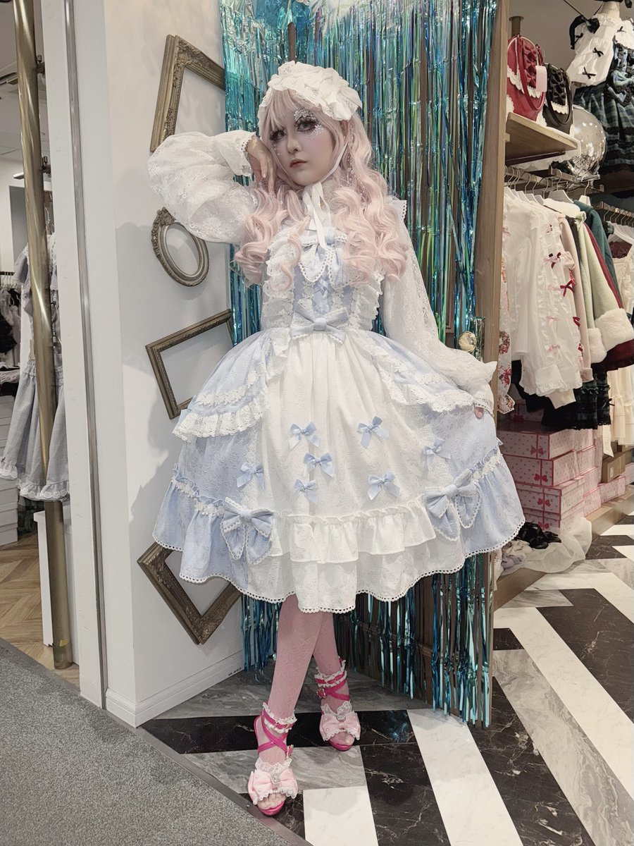 ラフォーレ原宿スペシャルドレスアップフィギュア『DOARAT』 ラフォーレ原宿スペシャルドレスアップフィギュア『DOARAT』 - メルカリ