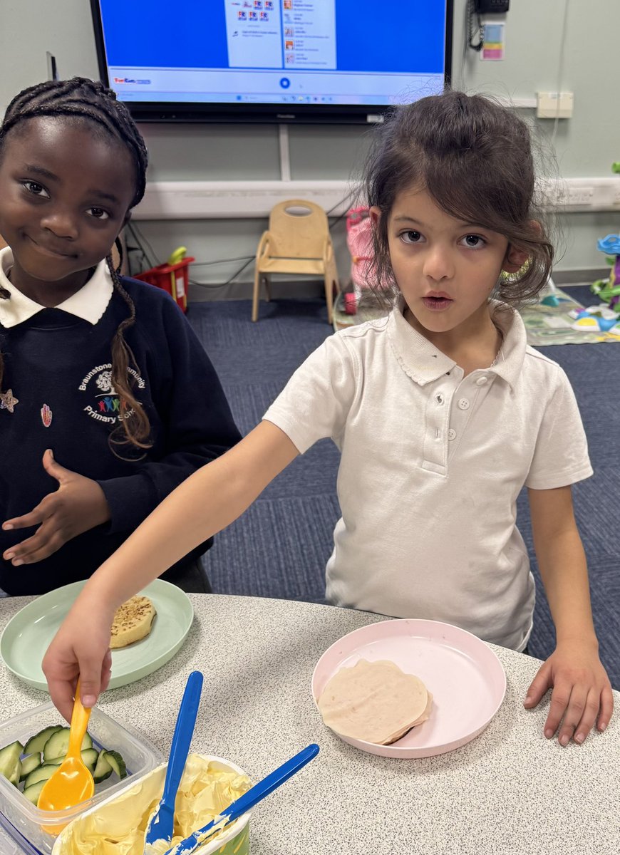 It’s wrap time in Wrap Around!