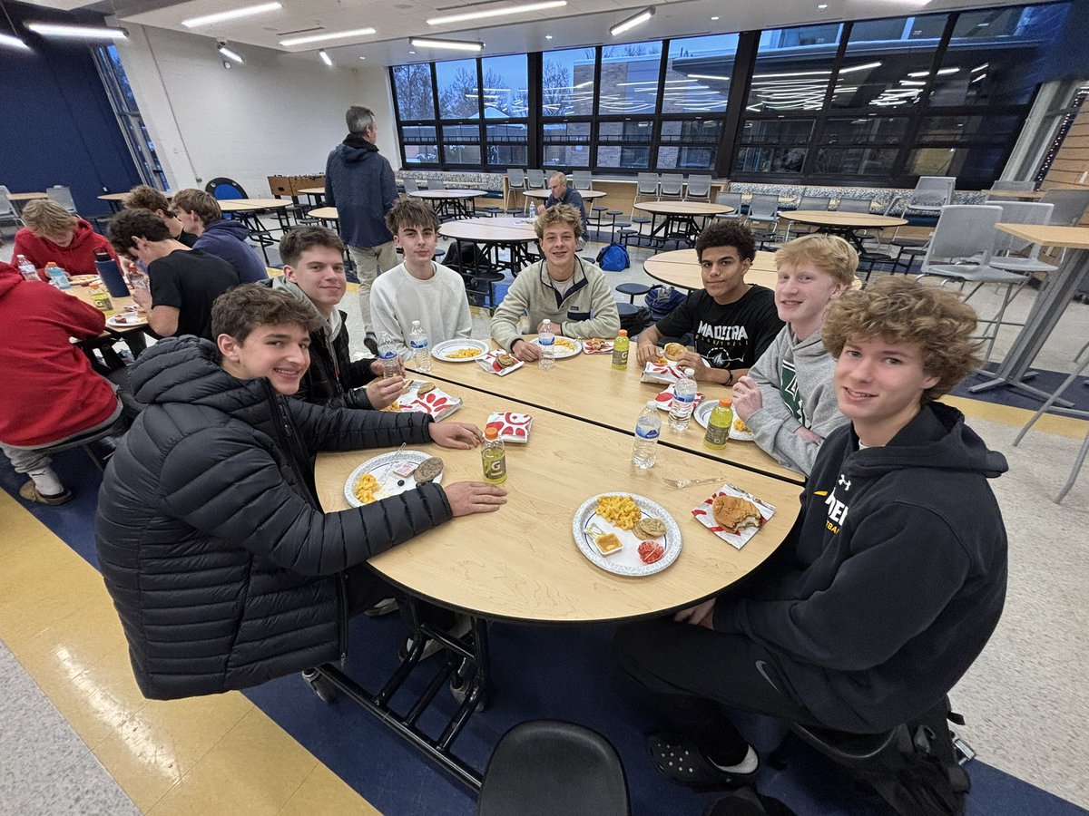 Madeira Boys Basketball tweet media