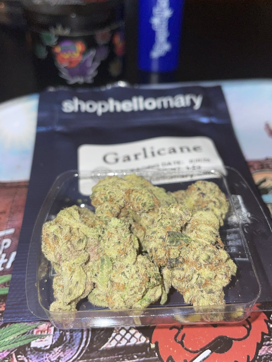 Garlicane🔥😤  a SUPER gassy strain along with a delicious garlic taste and a slightly sweet exhale😮‍💨 DEFINITELY a TOP TEIR couch lock strain!! Shout to <a href="/ShopHelloMary/">Shop Hello Mary</a> DONT FORGET TO USE CODE HeadzSpace to SAVE at checkout!! #HeadzSpace #ShopHelloMary