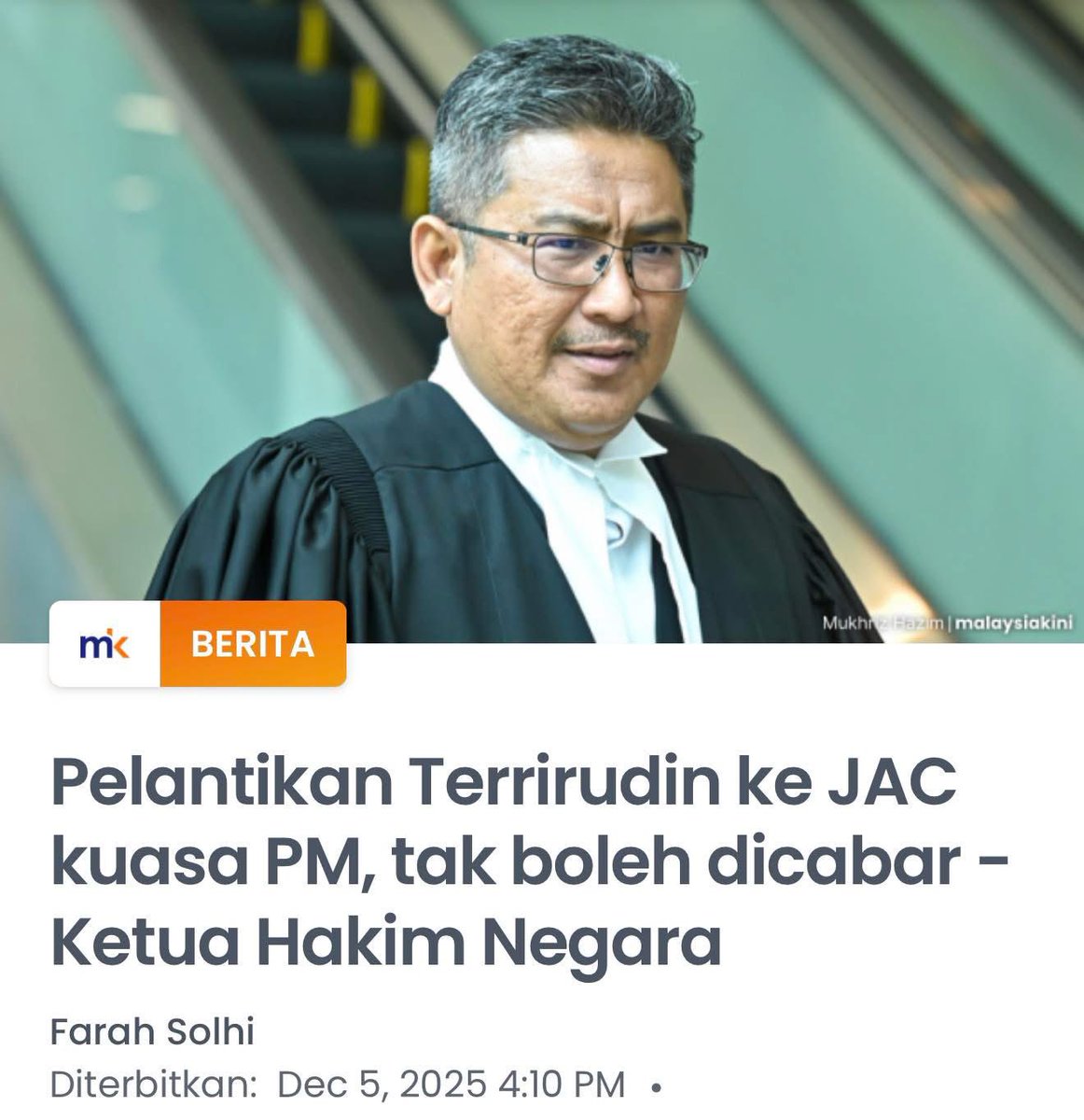 Setelah PMX terus membisu walaupun:

1. Sudah hampir tiga minggu bekas Pesuruhjaya SPRM era PH 1.0 dan Majlis Peguam Negara menuntut ketelusan.

2. Hampir dua minggu Yang di-Pertuan Besar Negeri Sembilan menegur dan menyatakan kebimbangan, diikuti Ahli Parlimen PH sendiri serta…