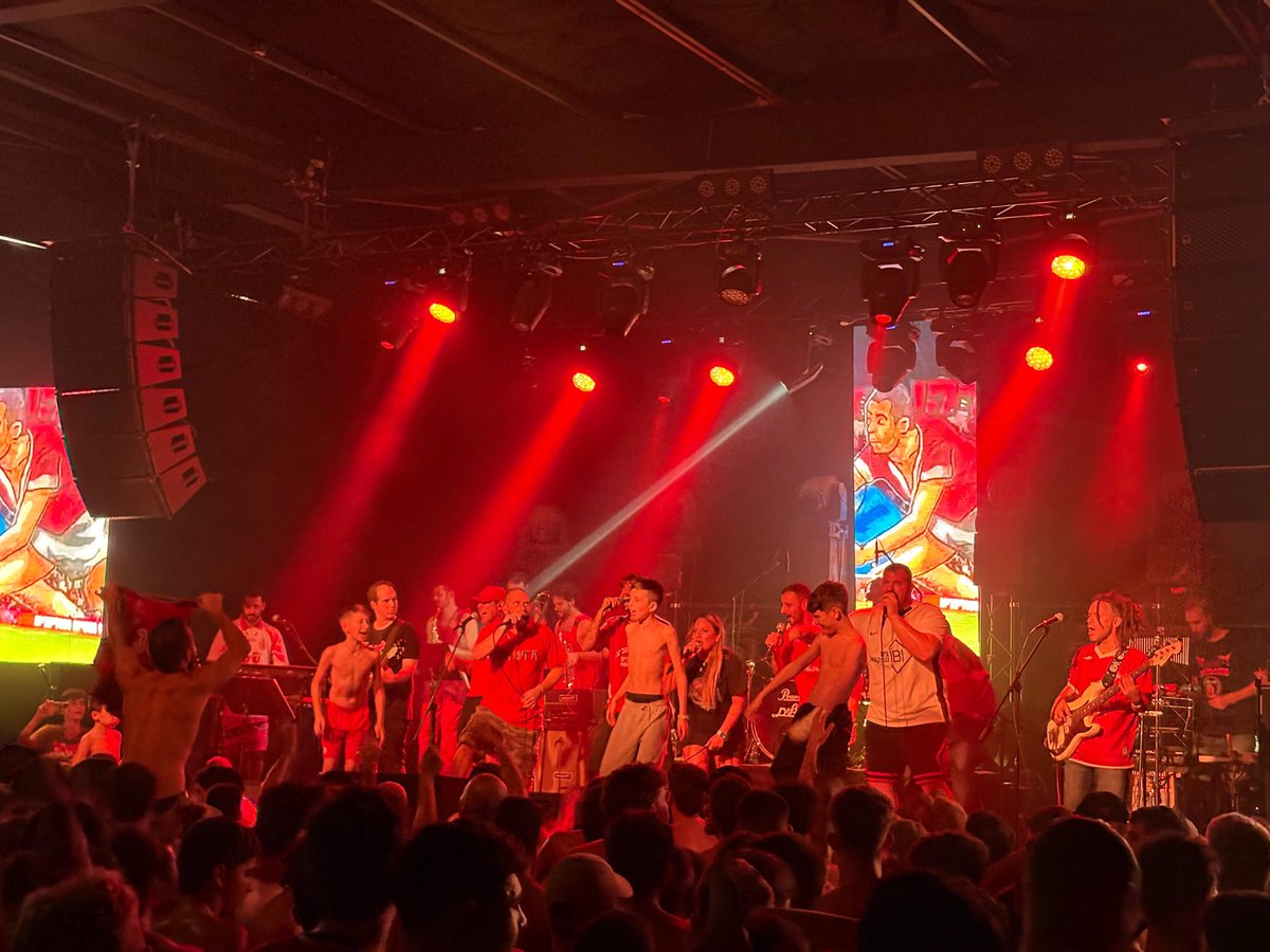 אמאלה מה קרה היום
מזל שיש הפועל תל אביב 🎹