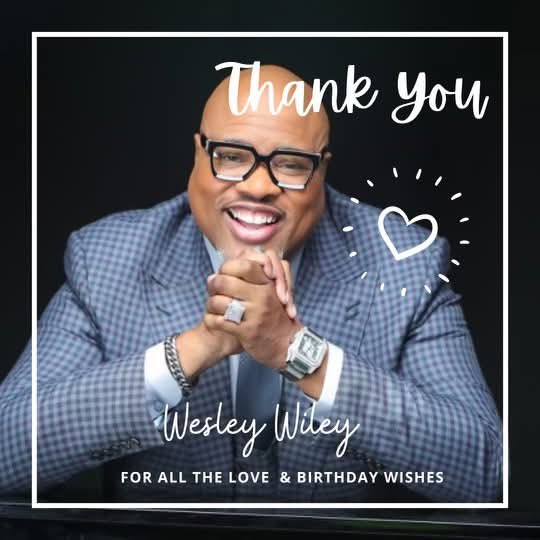 BishopWiley's tweet photo. I LOVE YAL... 12/3 i was cheesin like this allllllllllllllllllll day and Evening...#birthday #firefriday https://t.co/qv56t5NtpO