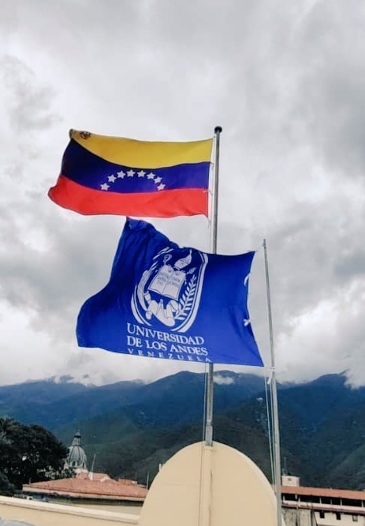 Hoy se celebra el  Compromiso y  Mística de los Aguerridos Profesores Universitarios y también la Importancia que ha tenido el desarrollo del concepto y la práctica de la Autonomía Universitaria en el país. Feliz día!

.