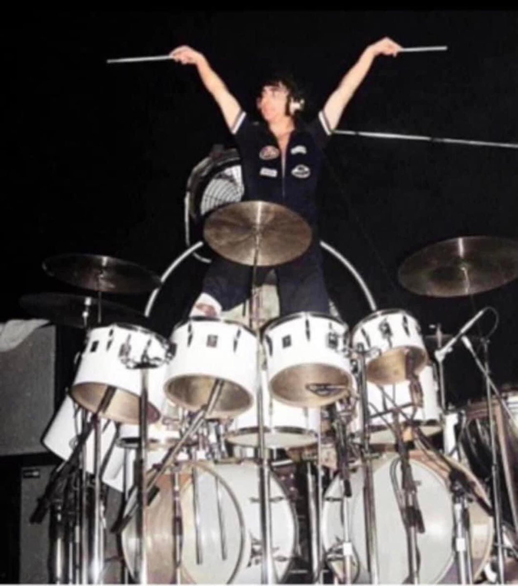 Keith Moon tweet media