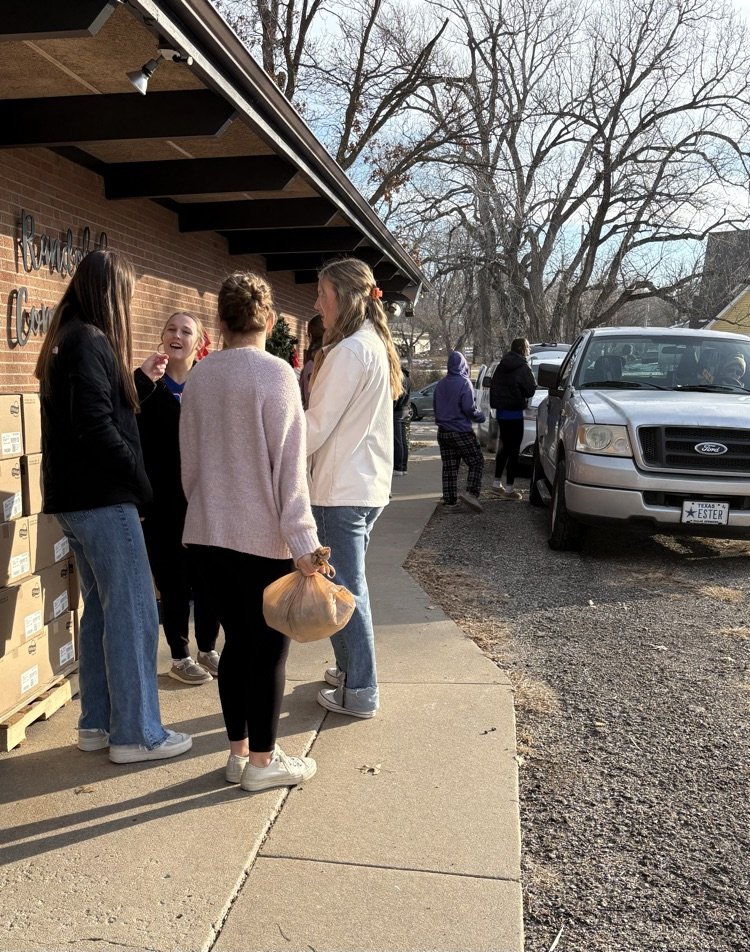 USD 384 Blue Valley-Randolph tweet media