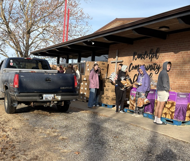 USD 384 Blue Valley-Randolph tweet media