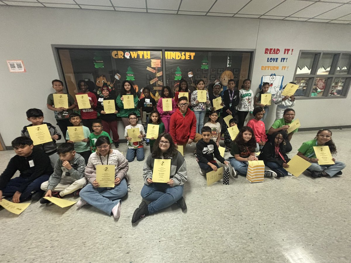 CarterAcademyLibrary (Ms. Ferguson) tweet media