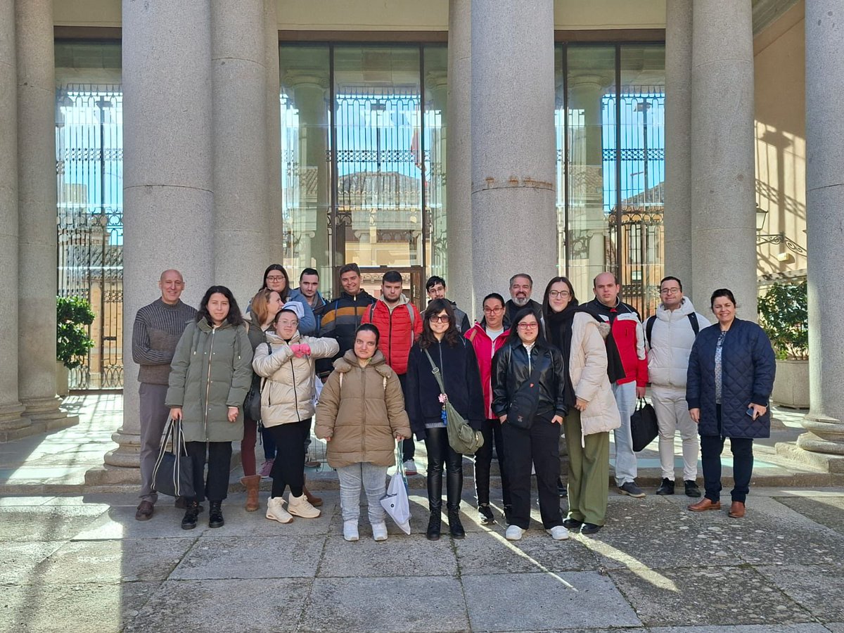 La <a href="/uclm_es/">Universidad de Castilla-La Mancha</a> y CECAP impulsan un programa pionero de formación profesional inclusiva uclm.es/es/noticias/no…