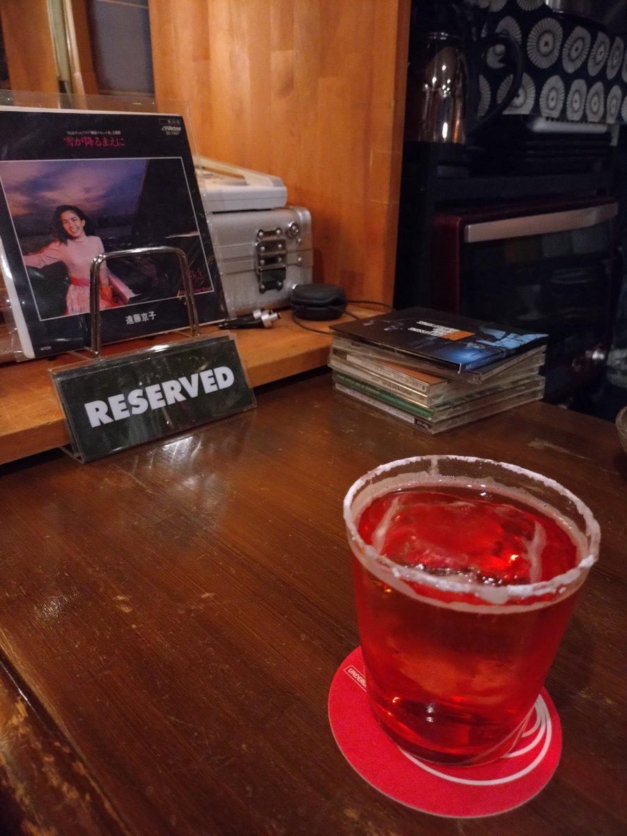 37♬ページ ファースト・ウェイヴ>>11』@ Underground Gallery Music Bar