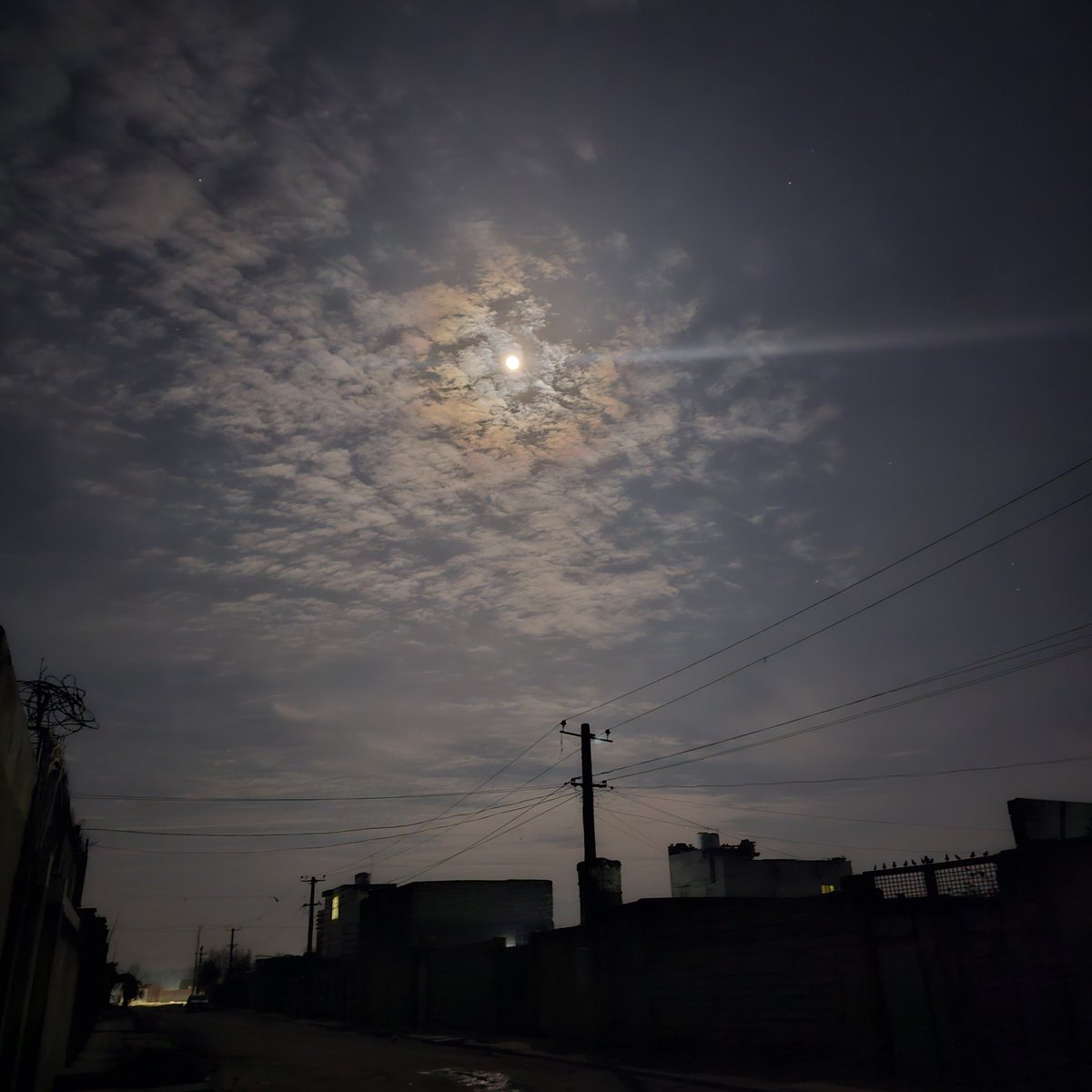 Shair_Habibi's tweet photo. ژوند ازموينه ده، 
که غواړی بریالی شې،
غوره هڅه وکړه!!
S.HaBiBi 
#nightmood #PhotoEditingChallenge #photographer https://t.co/ezsFlnFTwK