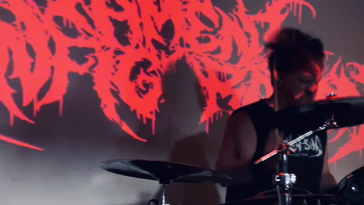 Silvertonguedevil tweet media