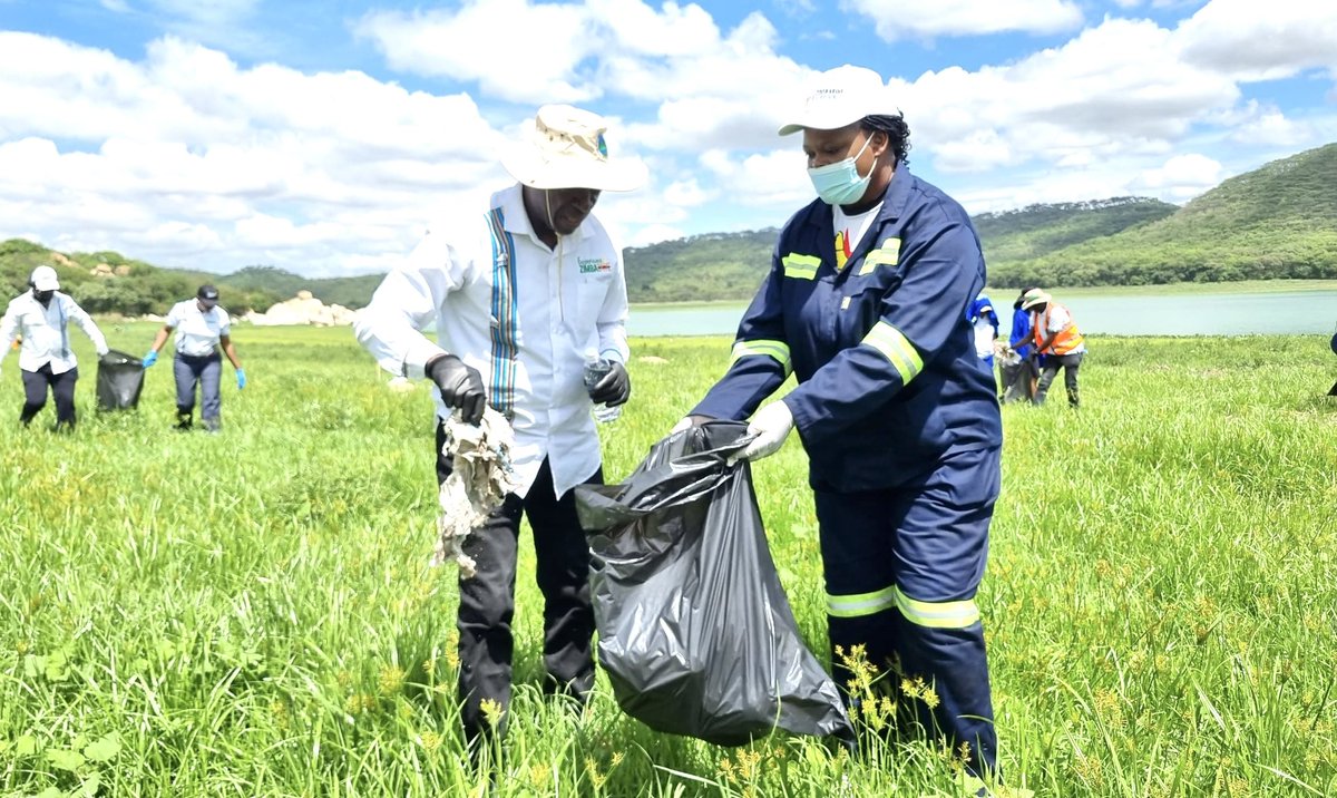 ZtaUpdates's tweet photo. #NationalCleanUpCampaign
#SustainableTourism
#ExperienceZimbabwe
#ZimBho👍 https://t.co/hNYoZWtVxL