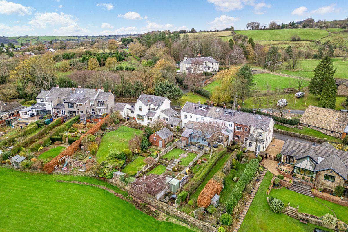 ✨ NEW INSTRUCTION – COMING SOON ✨

🏡 Detached stable plus several outbuildings
 🚗 Off-road parking to the front + garage
 🌳 Beautiful mature gardens
 🔗 No onward chain

☎️ Call 0161 427 0305 for further details.

#forsale #propertyforsale #edwardmellor