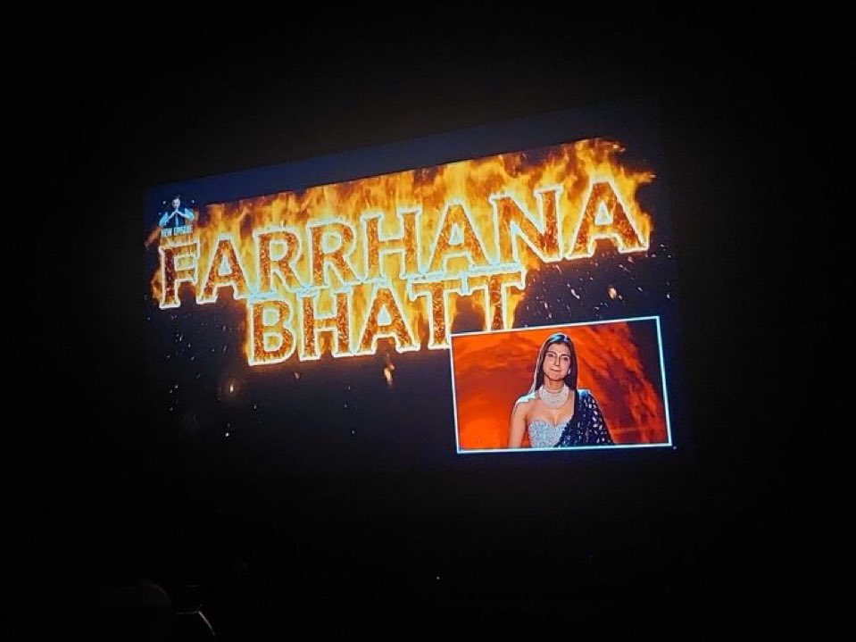 FactSlayerr's tweet photo. The best Journey till now easily!! 

RT if you voted #FarrhanaBhatt 

 #BiggBoss19 https://t.co/XWVUsG5QoZ