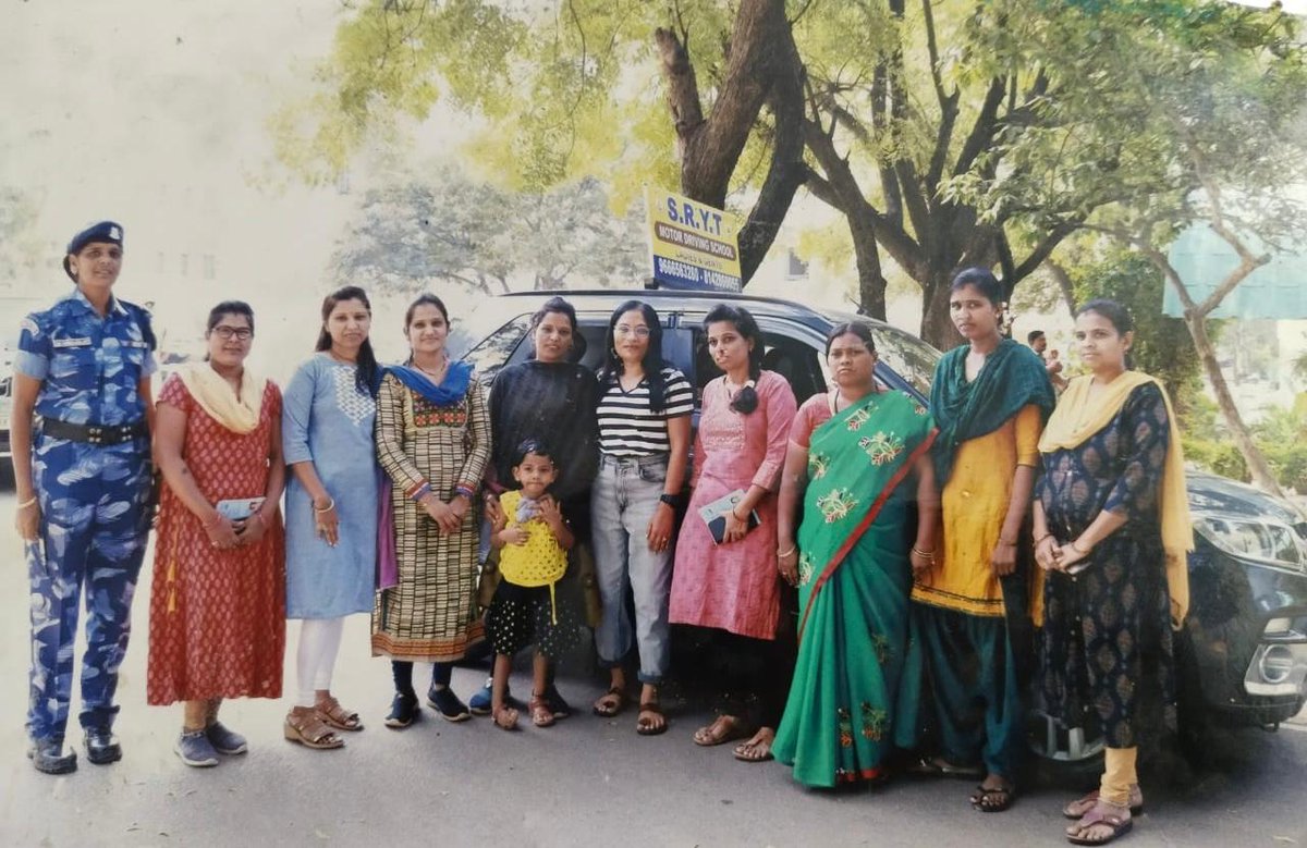 RCWA99RAF's tweet photo. RCWA 99 RAF , under the initiative of Commandant Shri Vijay Kumar Verma, has partnered with an authorised driving school to empower women of our force families.

80 women trained so far, 15 currently undergoing training.
A strong step towards family well-being &amp; self-reliance. https://t.co/aEG0PelUWF