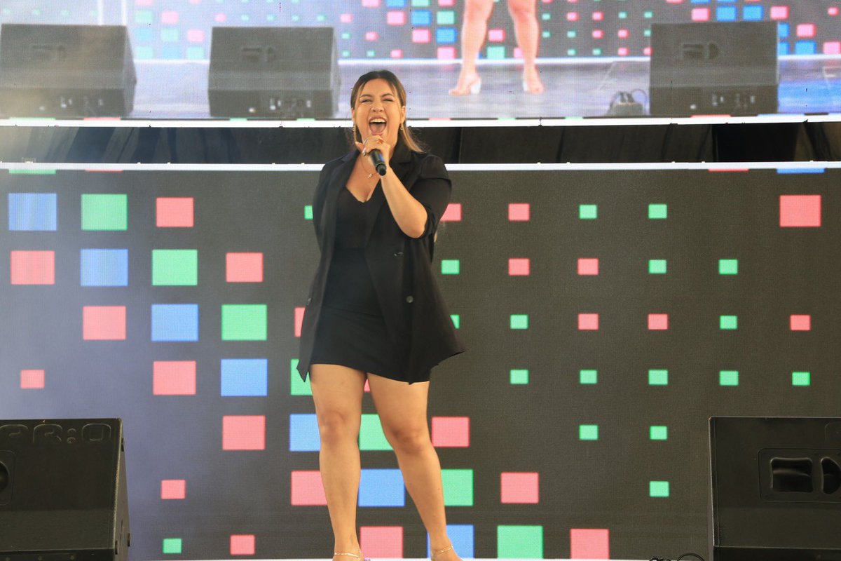 ✨ ¡Bienvenidos a la Expocomunicarte 2025!

Abrimos un espacio donde la creatividad, la investigación y el pensamiento crítico se encuentran. La #ComunidadGregoriana recibe con entusiasmo a estudiantes de distintas unidades educativas que se suman a esta experiencia llena de