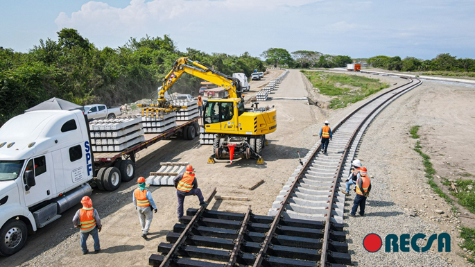 En México, la red ferroviaria ha sido clave para el desarrollo económico y social de nuestro país, pues ha logrado conectar ciudades, puertos y fronteras estratégicas.
Los invito a leer más sobre este tema en mi blog: bit.ly/4rpQJSI
Porque México tiene historia, y gran