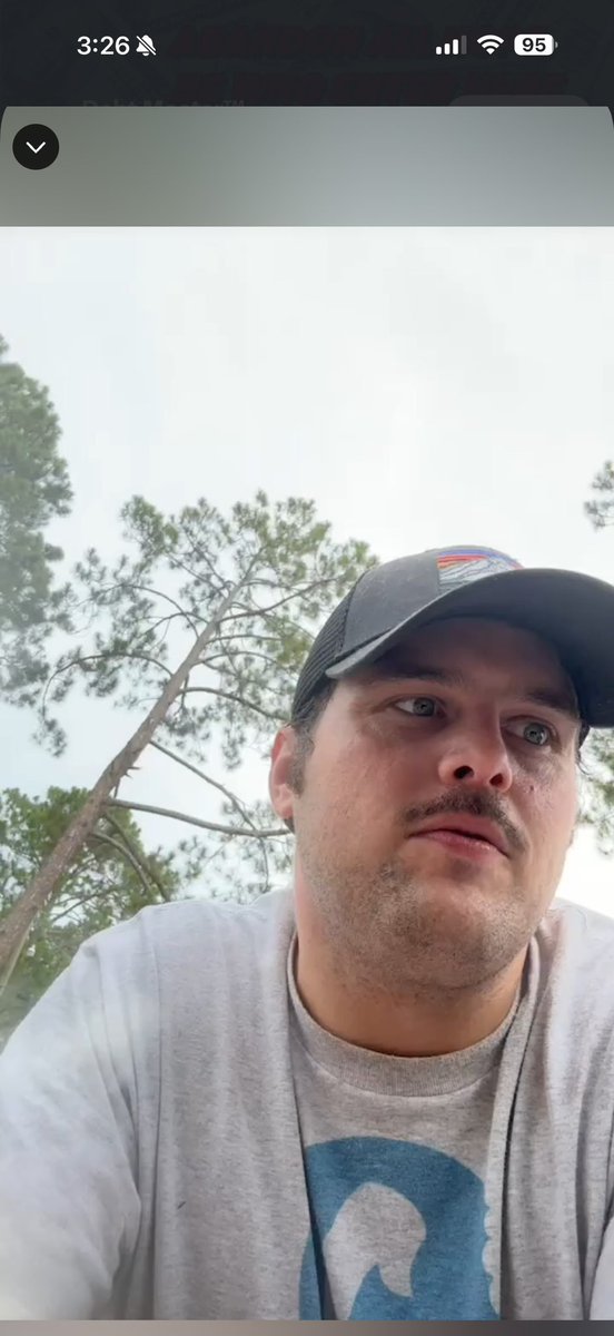 TannerLeeCookDM's tweet photo. @DebtMasterGod @FindomDetective FYI: THIS is what @DebtMasterGod REALLY looks like. These are photos taken from a live video he hosted in spaces. He’s using old and heavily edited photos. https://t.co/wqVroaLMgu