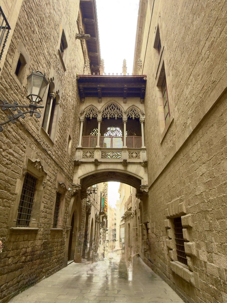BulentDemirr's tweet photo. @archi_tradition https://t.co/QVkjJ3BeEM