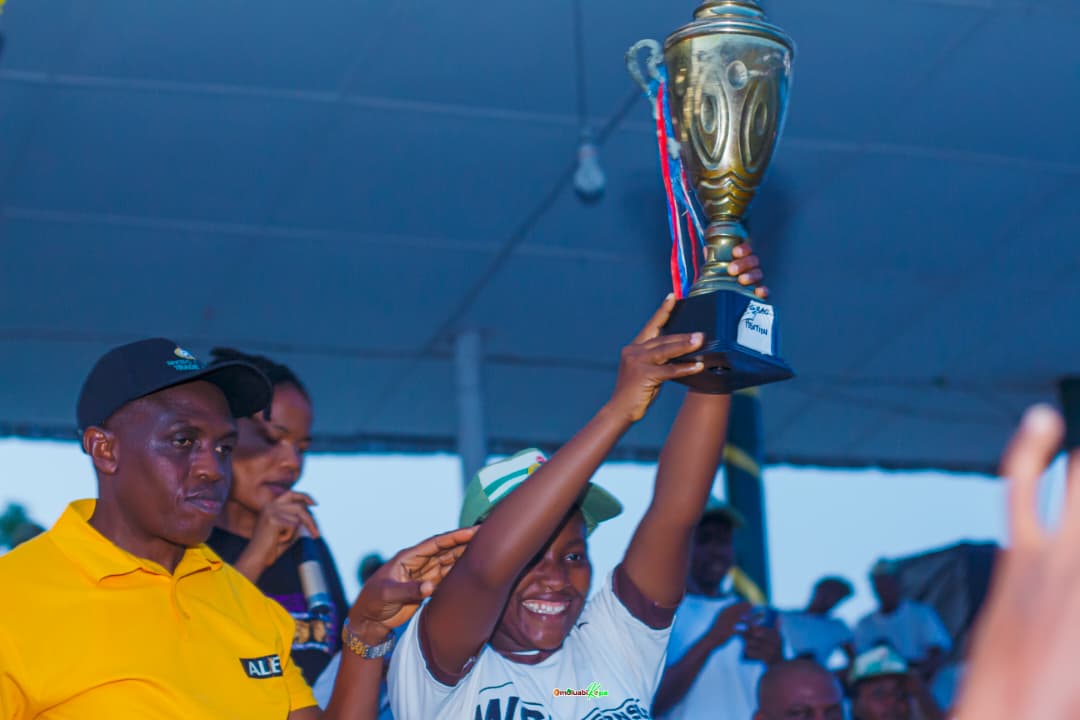 osunofficial's tweet photo. Platoon 3 clinches the 2025 NYSC Batch C football title with a 2–1 victory over Platoon 6, while Platoon 7 edges Platoon 3 to win the volleyball championship in Ede.
#NYSC #NYSCOsun #2025BatchC #Sports #Football #Volleyball #InterPlatoon #EdeCamp
https://t.co/thXaJXK94s https://t.co/0Z6gDpNJ6m